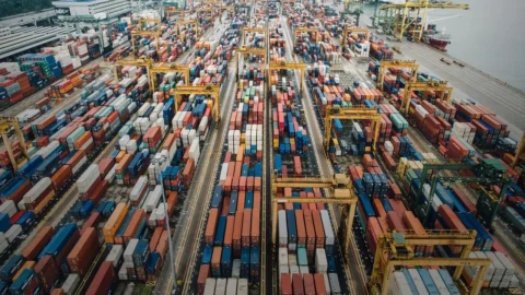 Kontrak Perdagangan Impor Untuk Procurement